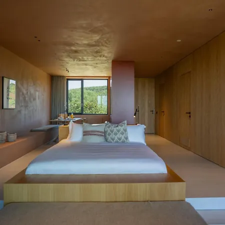 Tenute Maestrale Wine * Donori